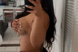 exotic asian goodess available NOW visiting from CALI